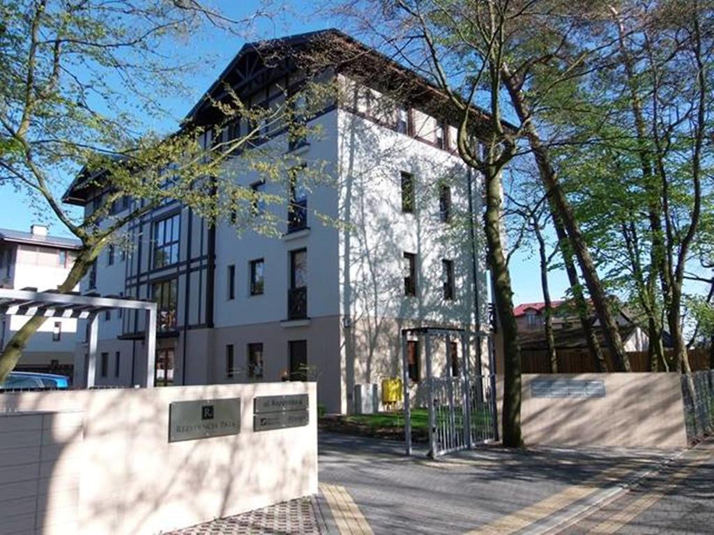 Apartament "Rezydencja Park" W Mielnie Großmöllen Zimmer foto
